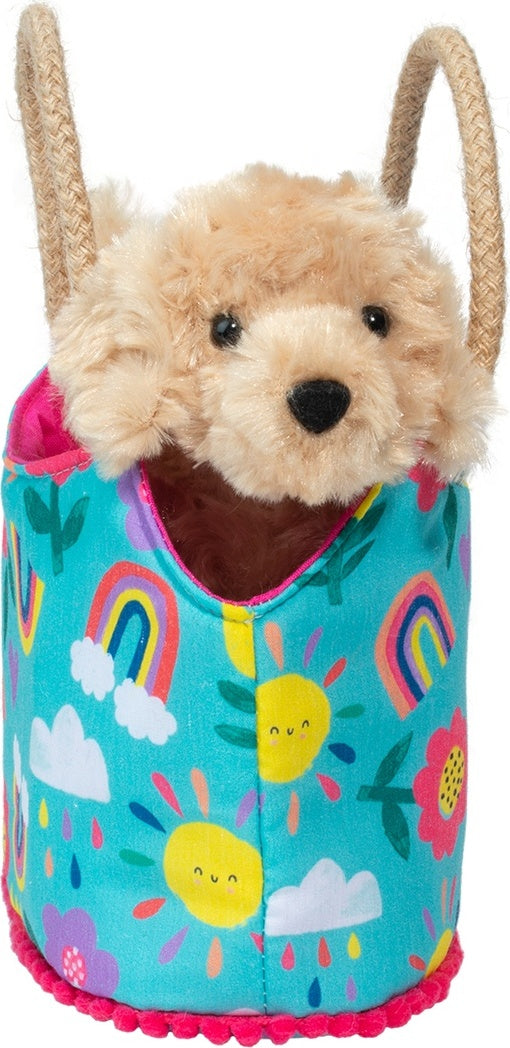 Happy Day Sassy Sak with Golden Retriever