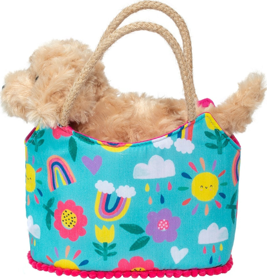 Happy Day Sassy Sak with Golden Retriever