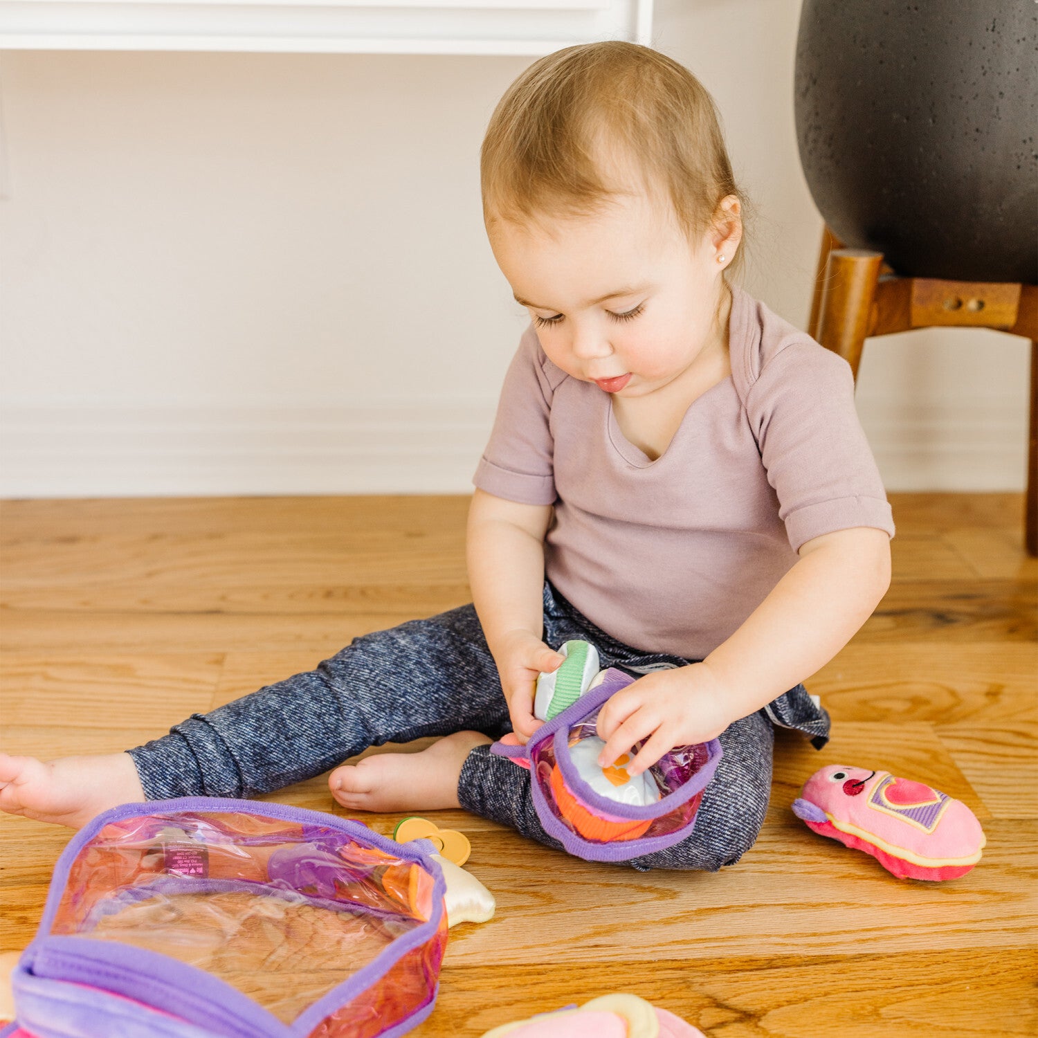 Pretty Purse Fill and Spill Toddler Toy