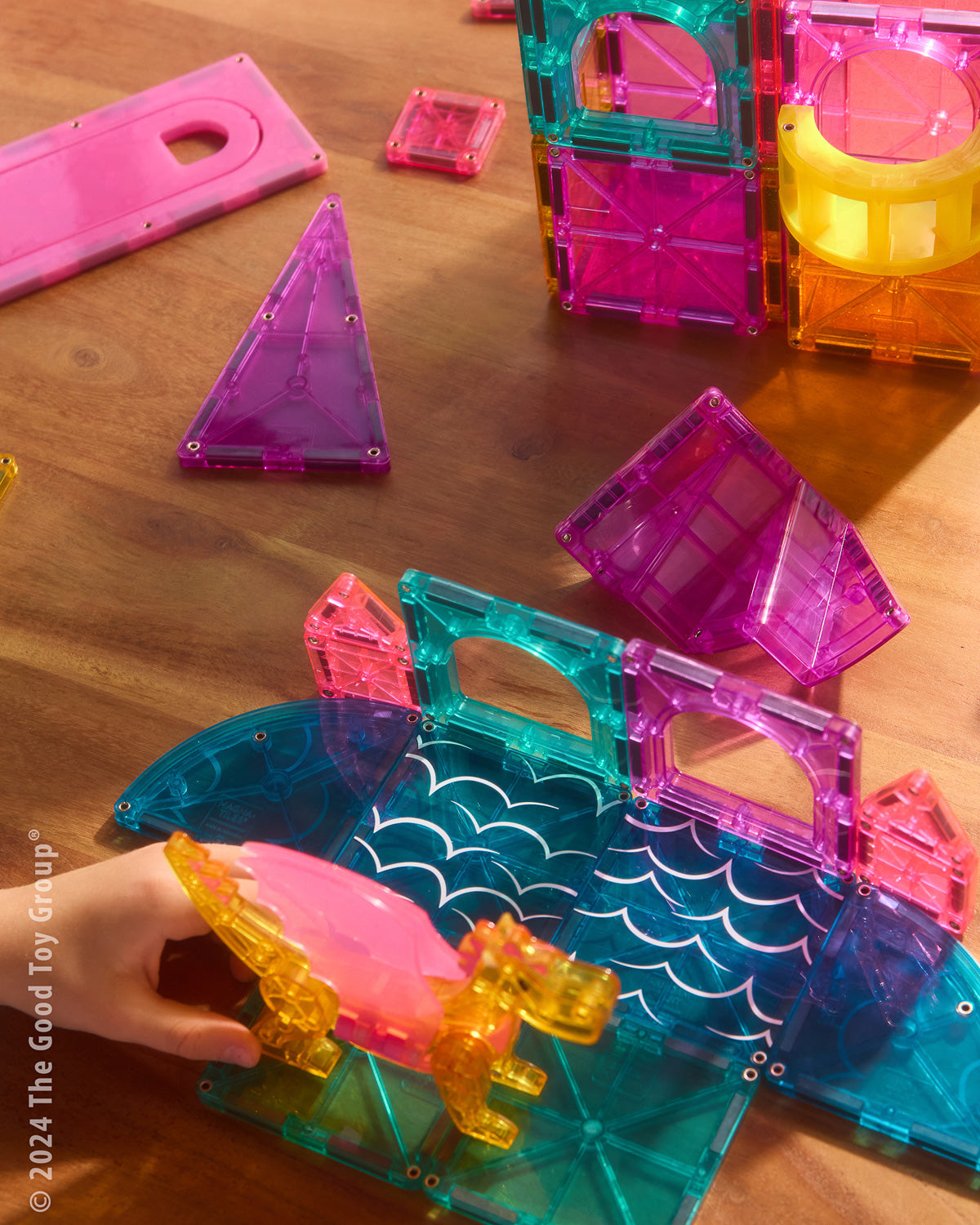 その他 New Castles Magna-Tiles Castle DLX + MicroMAGS 48 Piece Set – G. Willikers