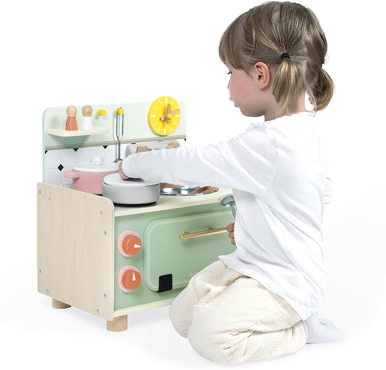Small Wooden Kitchenette