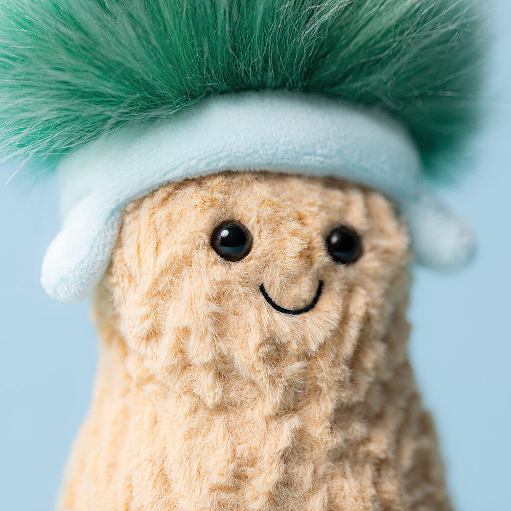 Amuseables Peanut Apres Ski
