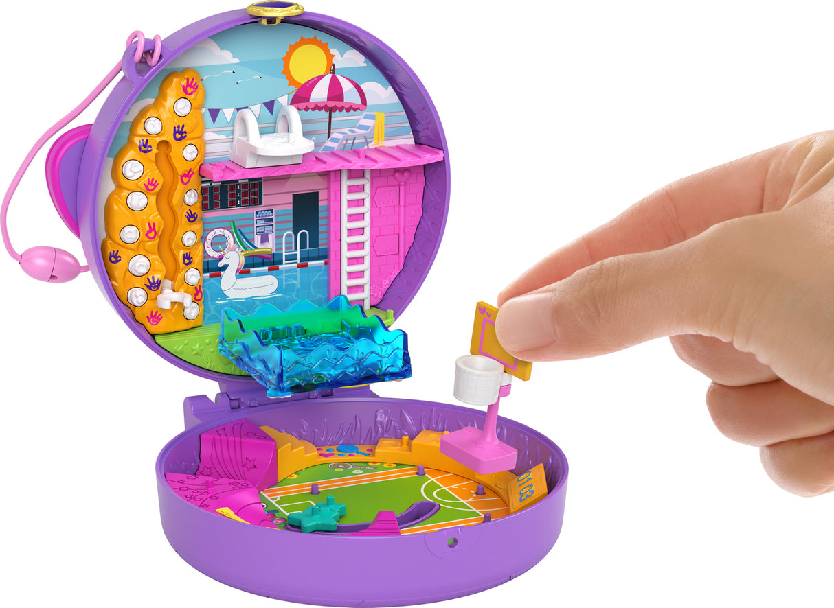 Polly Pocket Soccer Squad Compact