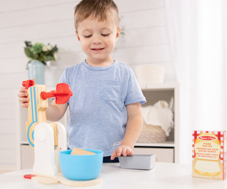 Wooden Make-a-Cake Mixer Set