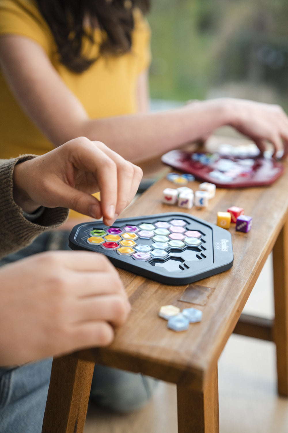 Genius Gems – Fast-Paced Competitive Logic Game