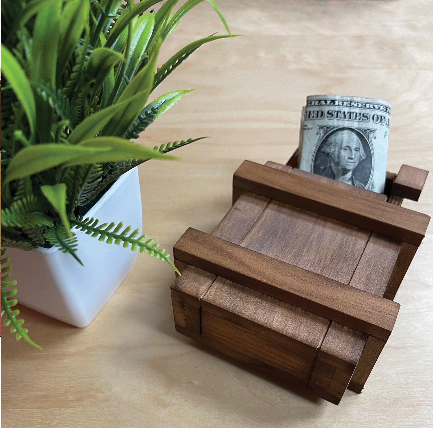 True Genius Sorcerer's Box Puzzle – G. Willikers