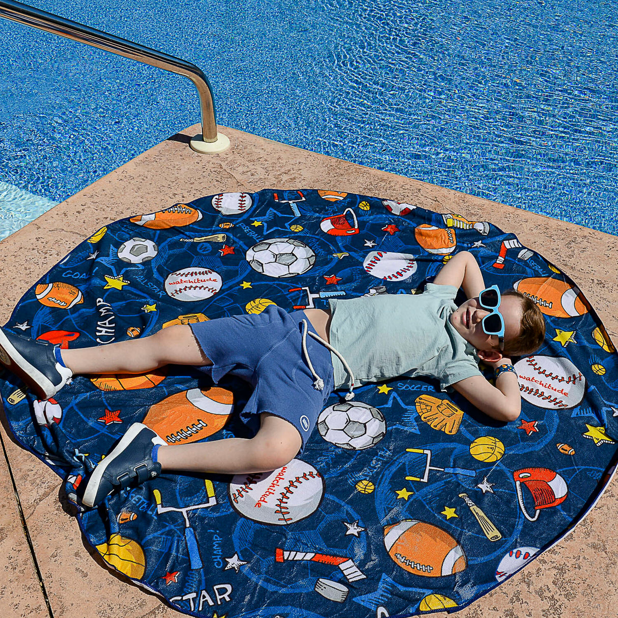 Sports - Watchitude Large Round Towel